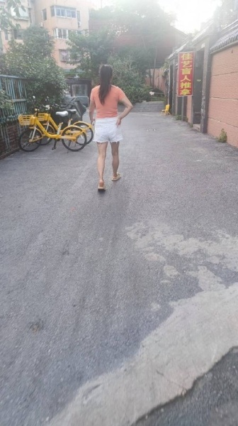 看到站内里发的红山路站街，纯猎